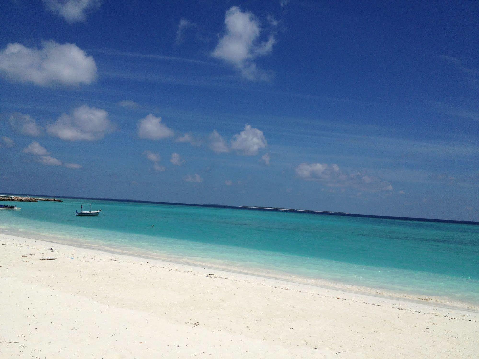 Cerulean View Residence Hanimaadhoo Island Exterior photo