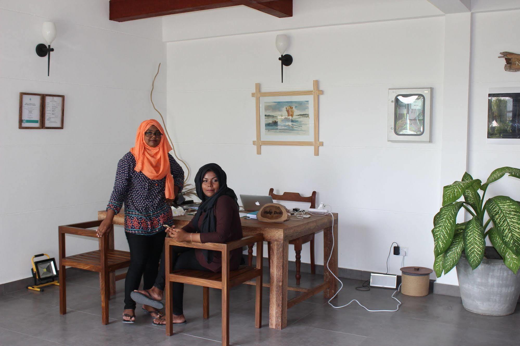 Cerulean View Residence Hanimaadhoo Island Exterior photo