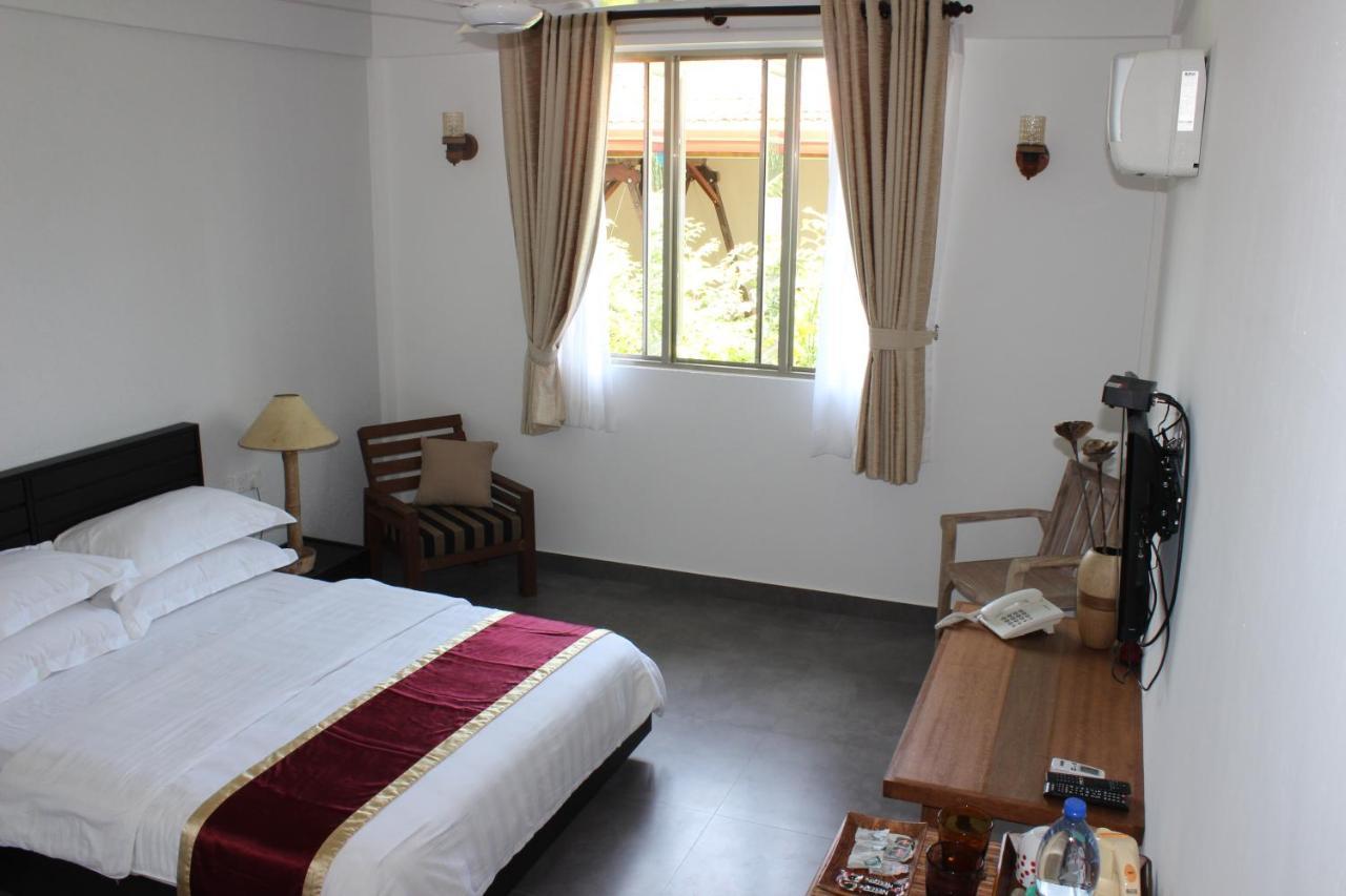 Cerulean View Residence Hanimaadhoo Island Exterior photo